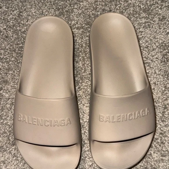 Balenciaga Taupe Slides - Picture 2 of 5